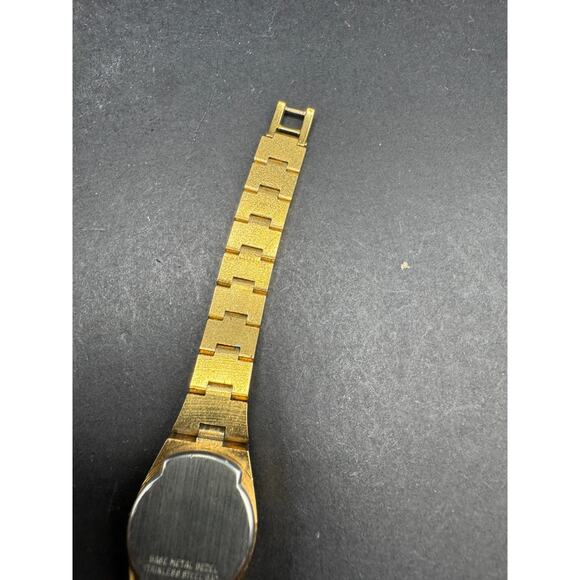 Vintage La Marque Manual Mechanical Oval Gold Tone Solid Link Watch 17 Jewels - Picture 8 of 13